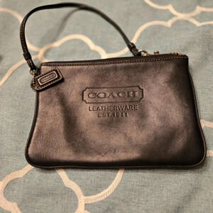 Vintage Coach 1941 Logo Leather Wristlet